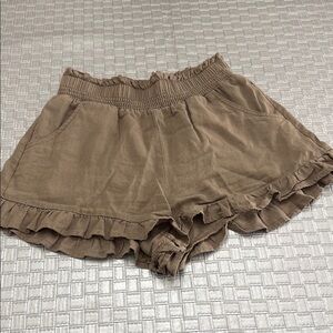 Vanilla Star Taupe Ruffle Hem Linen Blend Shorts Size Small